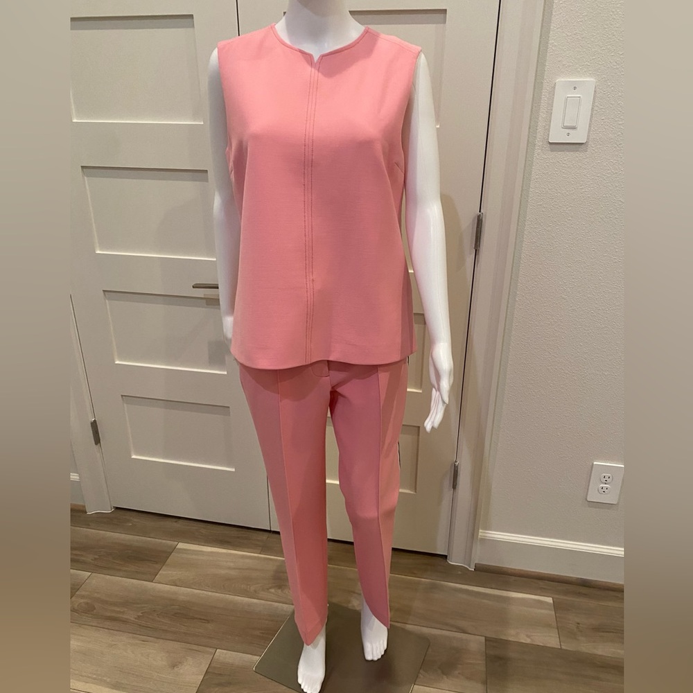 Victoria Beckham Pink 2-pc with black/white side stripe, Size 8